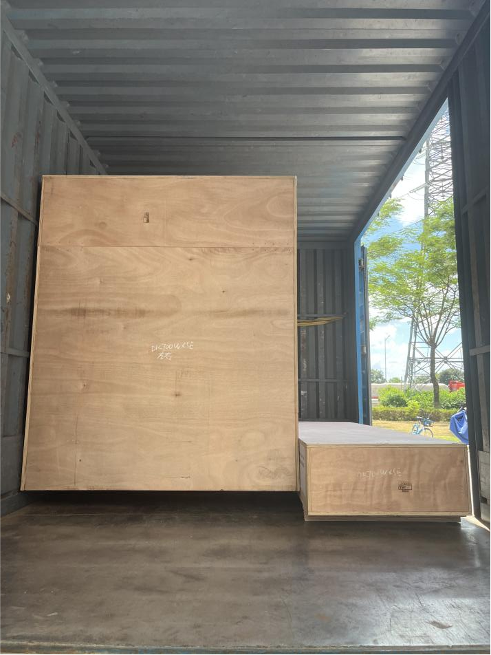 DK-700WXSE reciprocating packaging machine shipment record